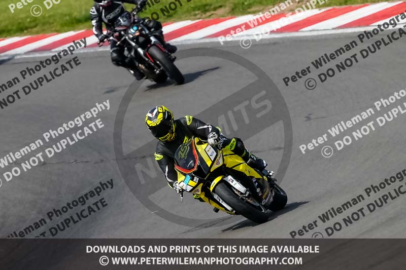 donington no limits trackday;donington park photographs;donington trackday photographs;no limits trackdays;peter wileman photography;trackday digital images;trackday photos